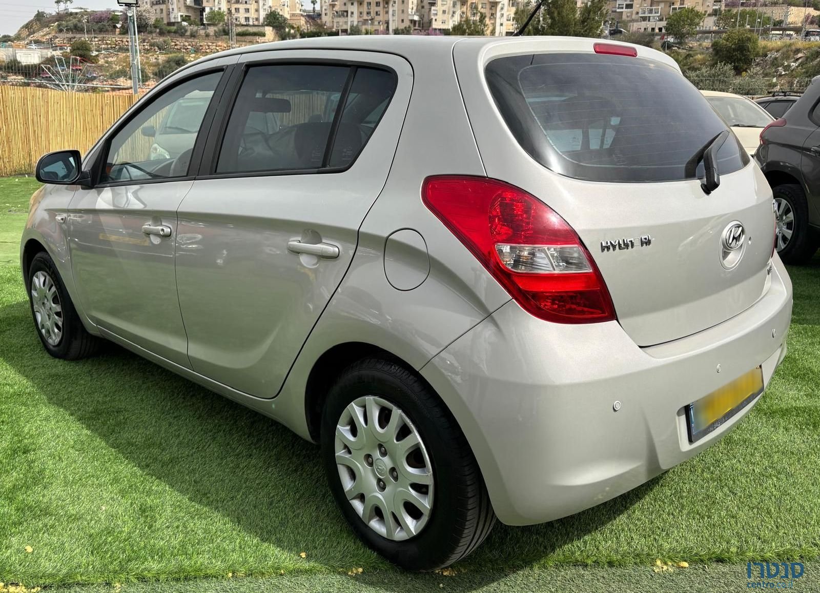 2011' Hyundai i20 יונדאי photo #2