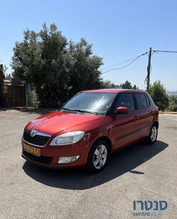 2014' Skoda Fabia סקודה פאביה photo #3