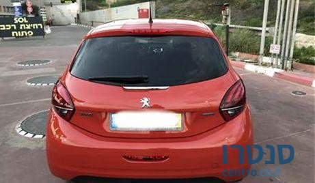 2017' Peugeot 208 פיג'ו 208 אקטיב photo #4