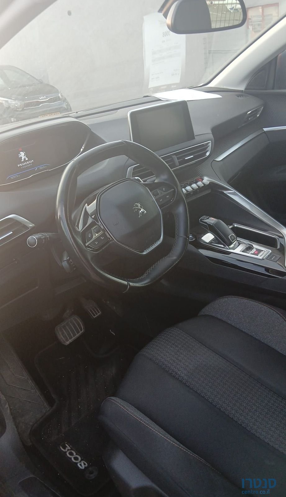 2020' Peugeot 3008 פיג'ו photo #2