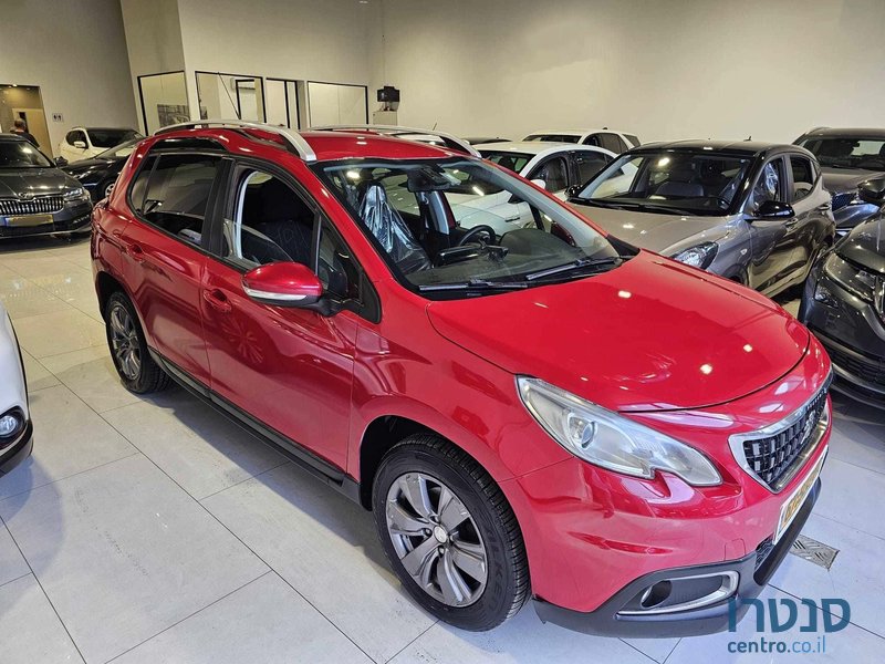 2017' Peugeot 2008 photo #2