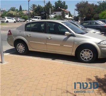 2009' Renault Megane photo #3