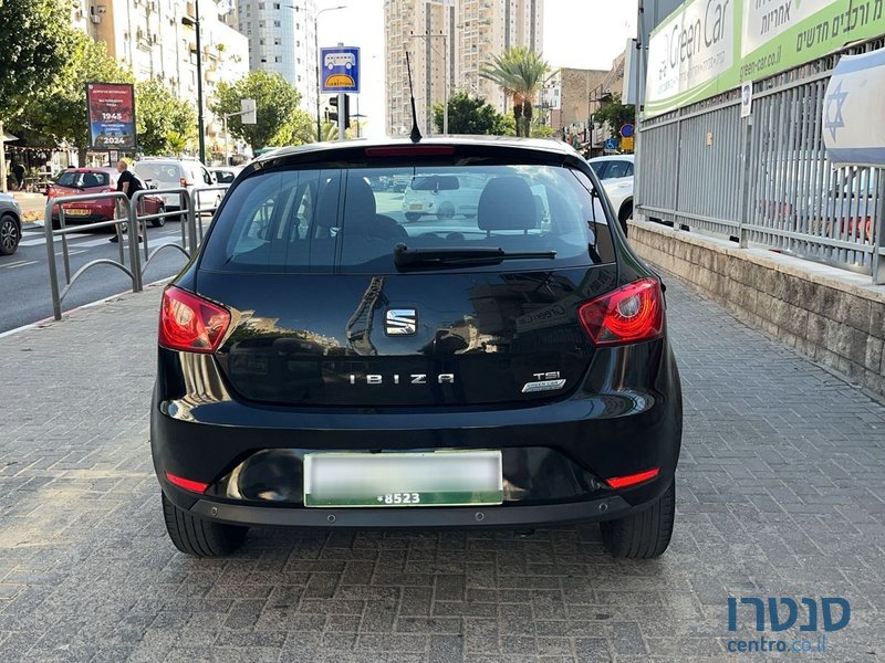 2015' SEAT Ibiza photo #5