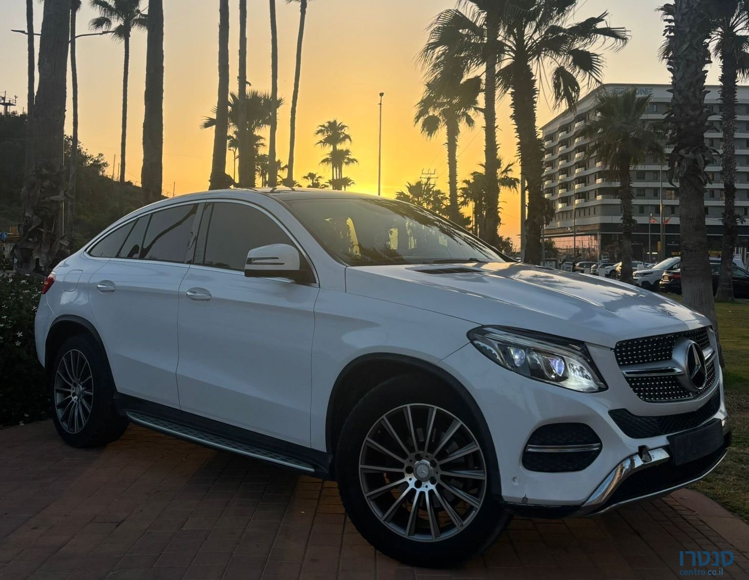 2016' Mercedes-Benz Gle Coupe מרצדס-בנץ photo #2