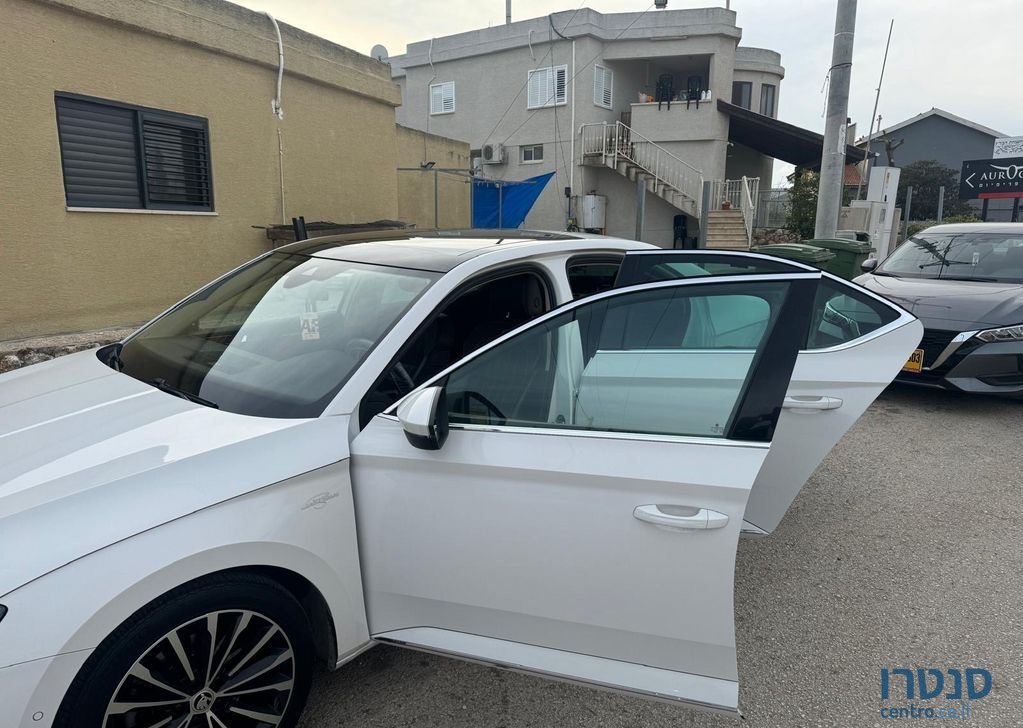 2021' Skoda Superb סקודה סופרב photo #5
