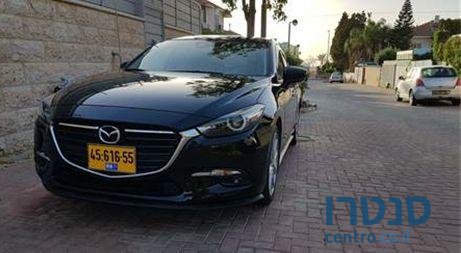 2017' Mazda 3 מאזדה 3 קומפורט photo #4