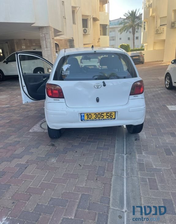 2004' Toyota Yaris טויוטה יאריס photo #3