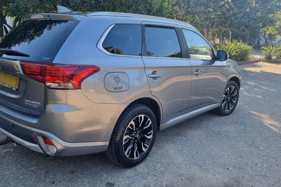 2018' Mitsubishi Outlander מיצובישי אאוטלנדר