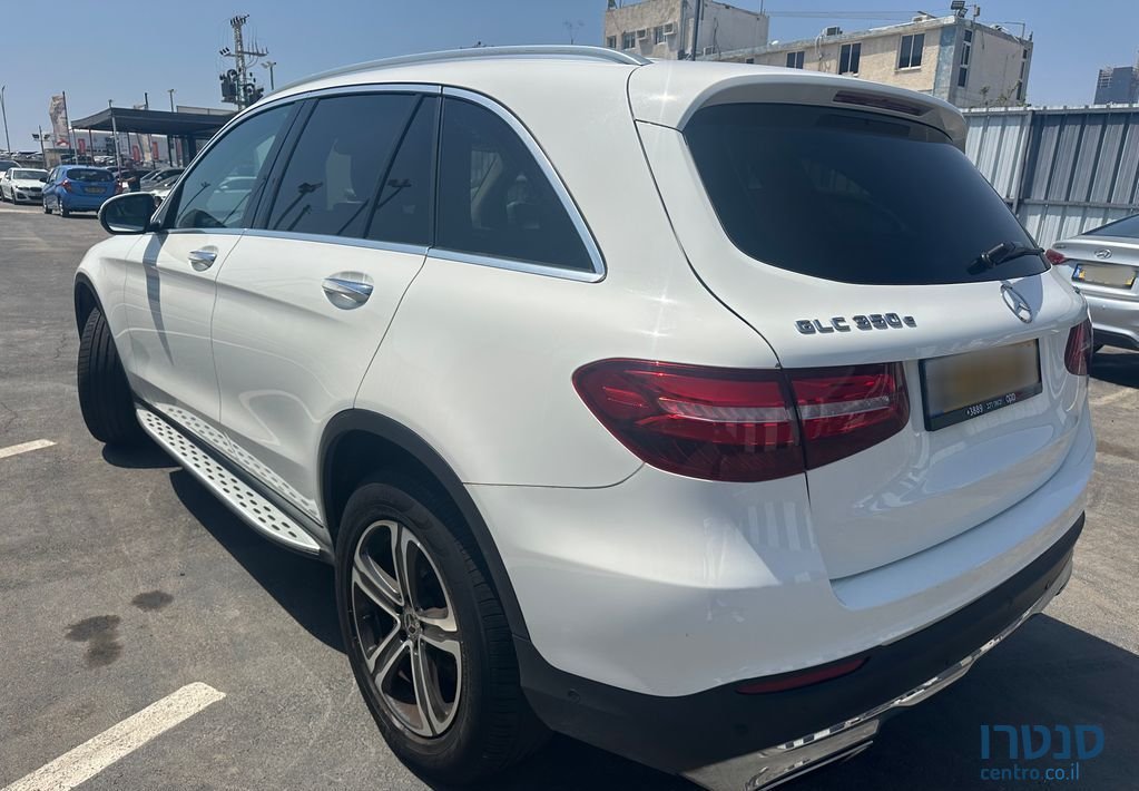 2018' Mercedes-Benz GLC מרצדס photo #3