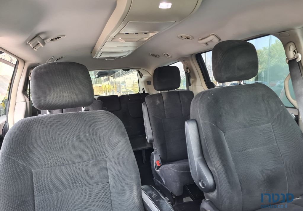 2012' Chrysler Grand Voyager קרייזלר גראנד וויאג'ר photo #6