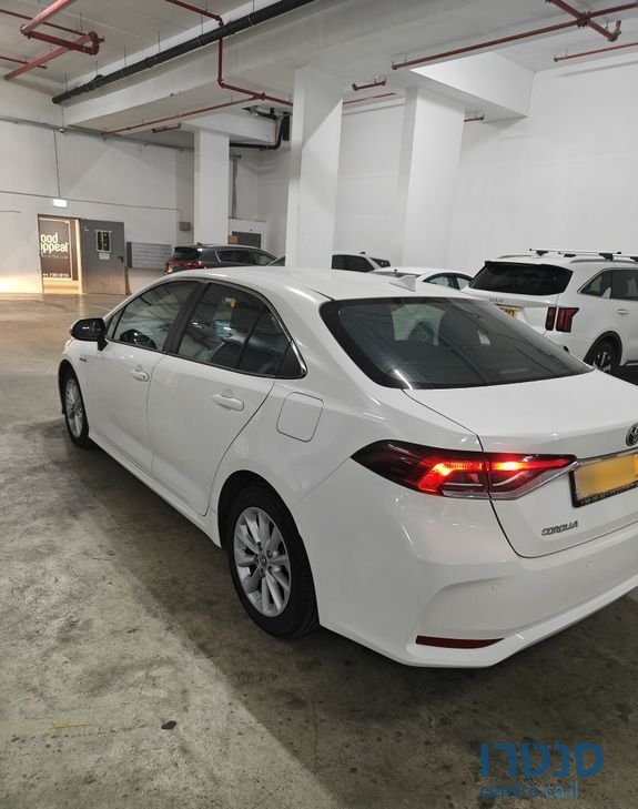 2020' Toyota Corolla טויוטה קורולה photo #2