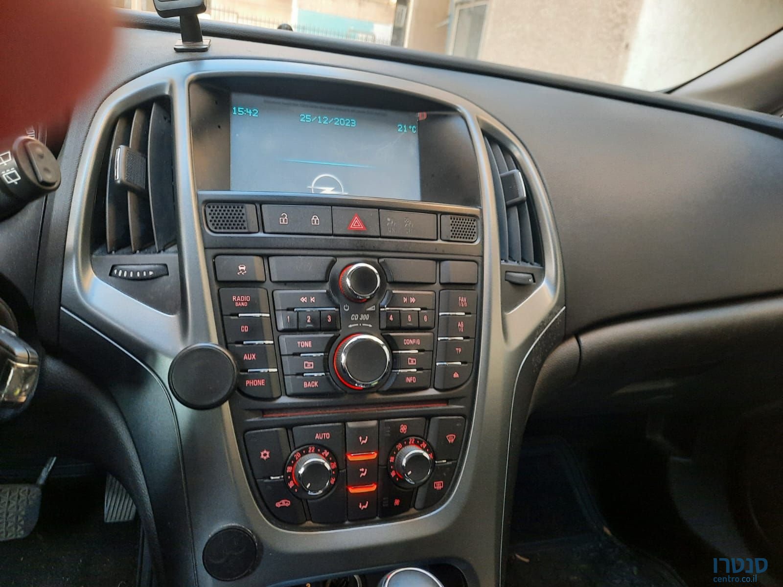 2012' Opel Astra אופל אסטרה photo #3