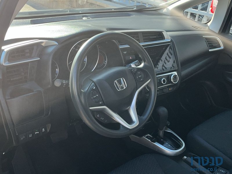 2019' Honda Jazz photo #1