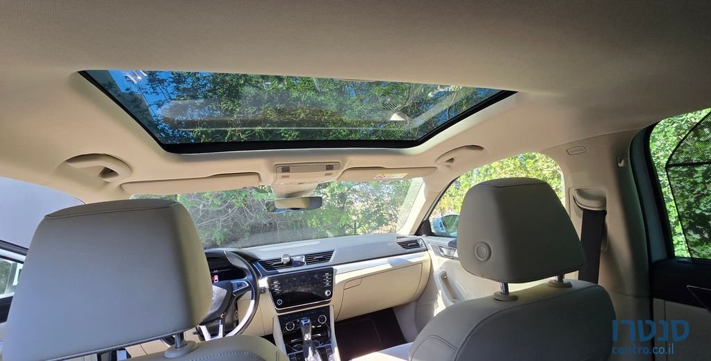 2019' Skoda Superb סקודה סופרב photo #5