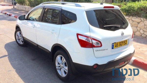 2013' Nissan Qashqai photo #2