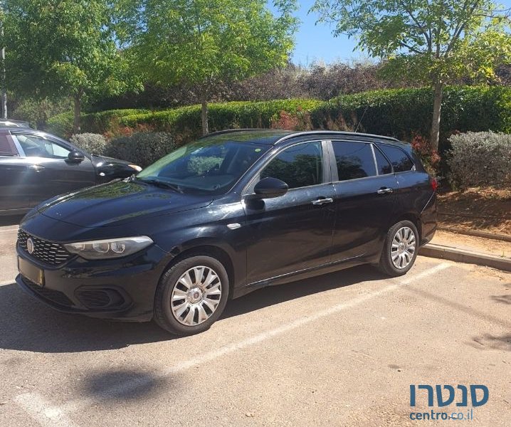 2018' Fiat Tipo פיאט טיפו photo #2