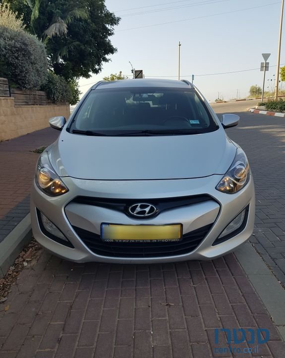 2015' Hyundai i30 יונדאי photo #2