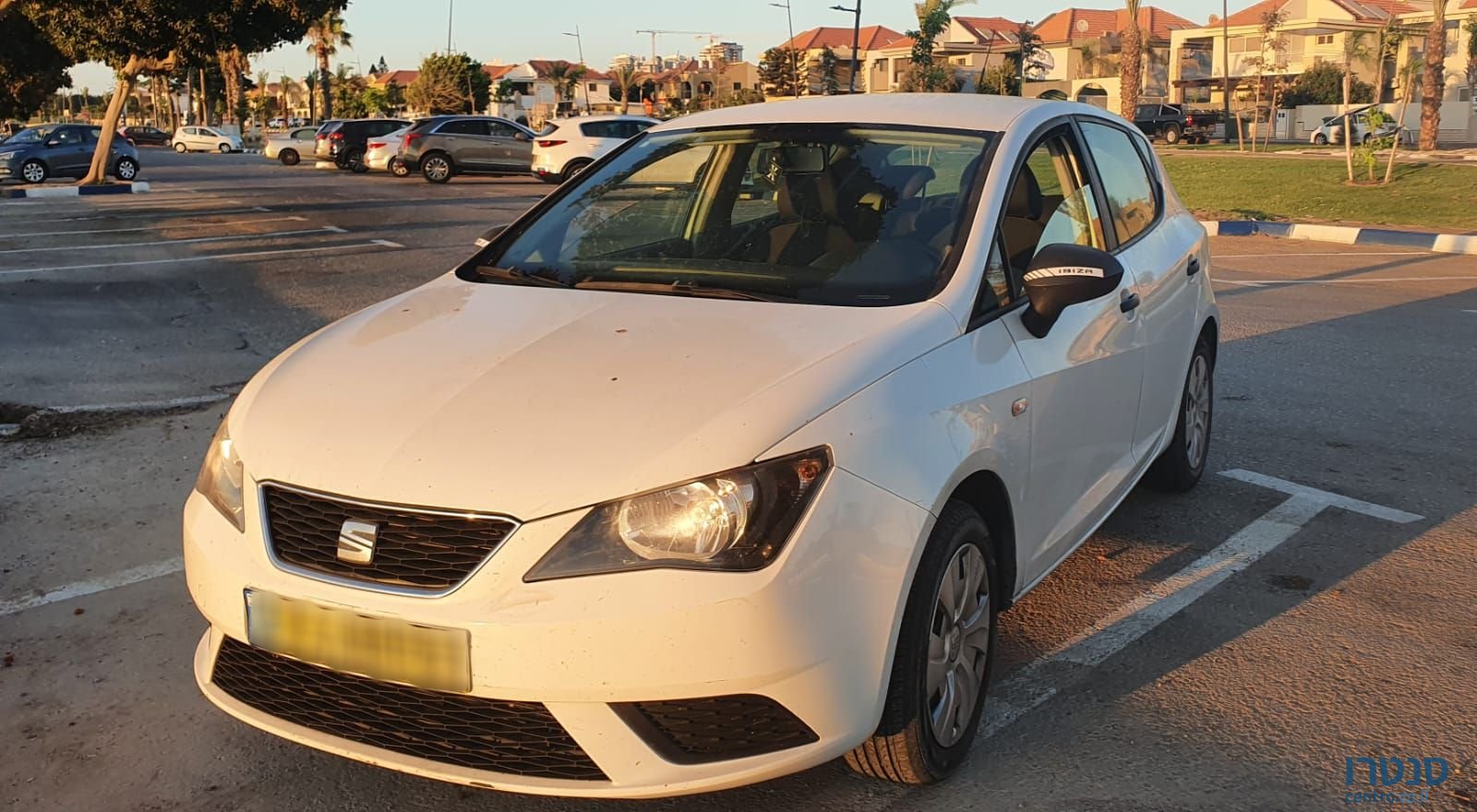 2015' SEAT Ibiza סיאט איביזה photo #2