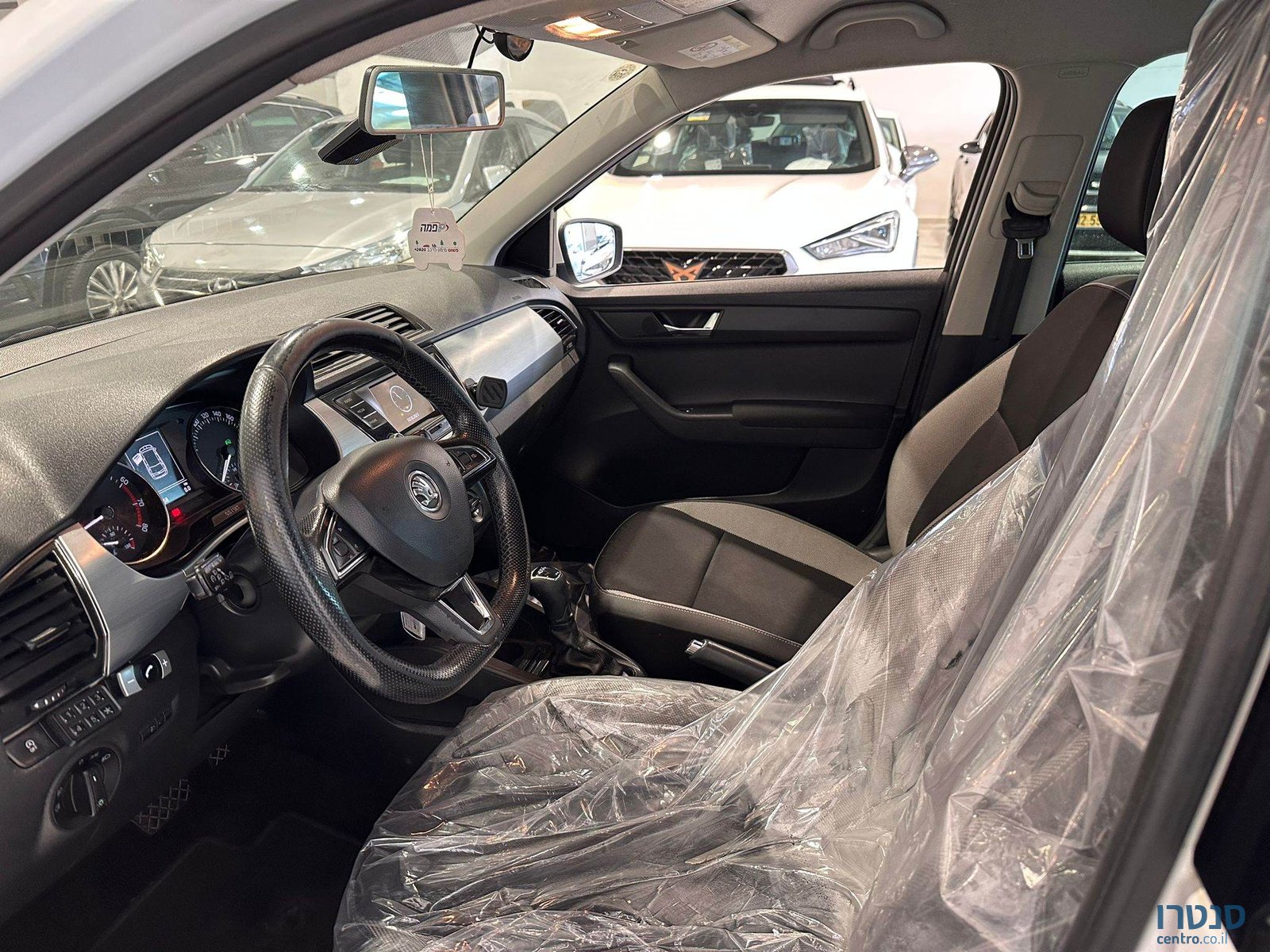 2018' Skoda Fabia photo #5