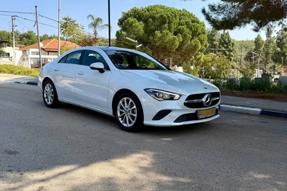2023' Mercedes-Benz CLA מרצדס-בנץ