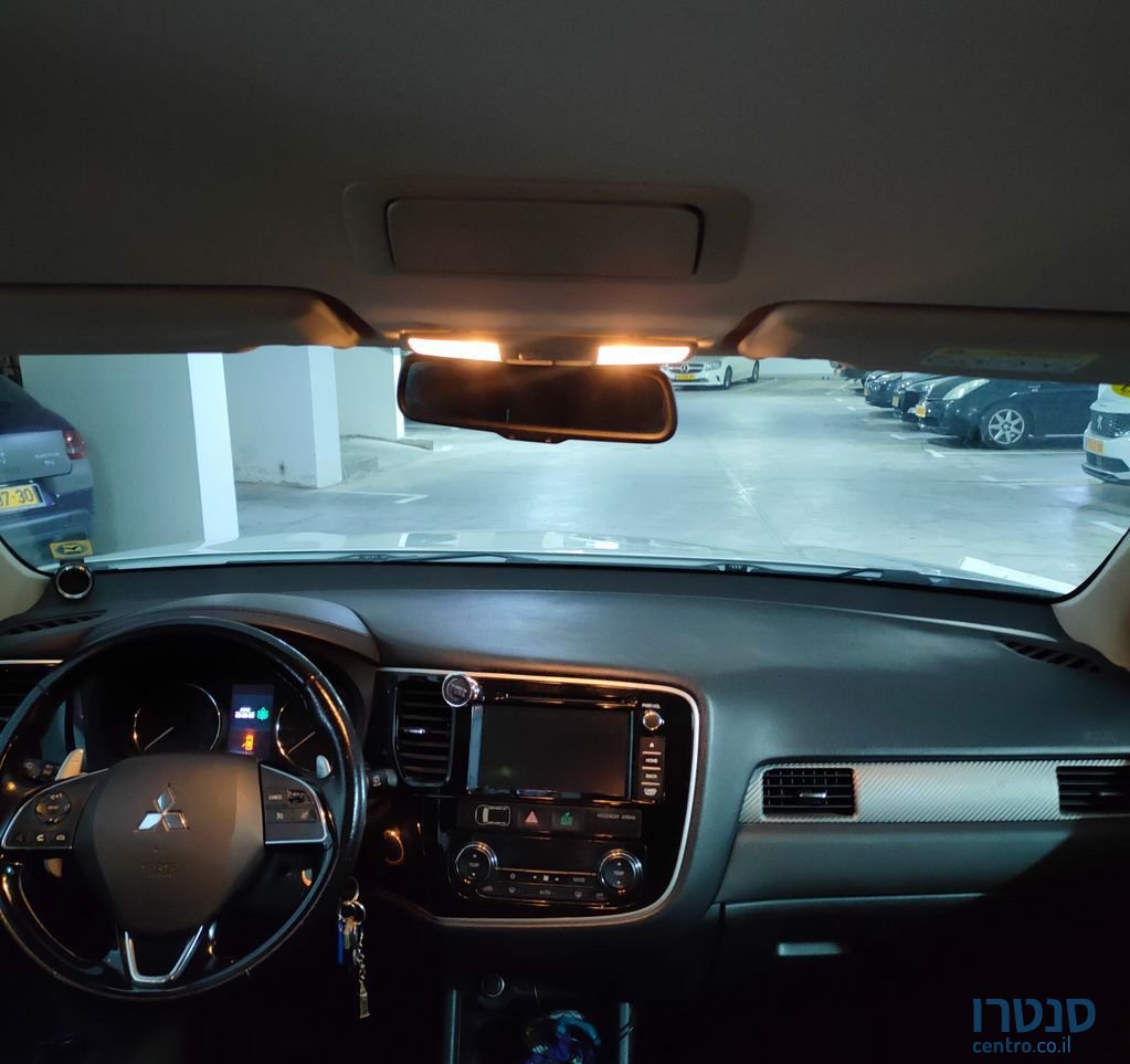 2016' Mitsubishi Outlander מיצובישי אאוטלנדר photo #5