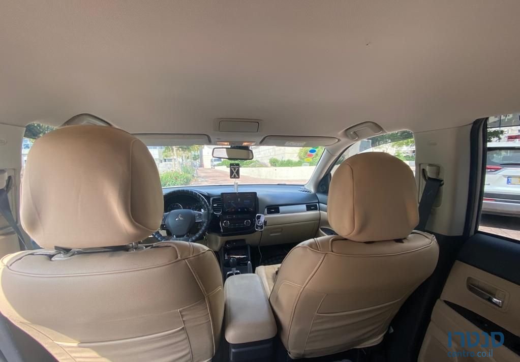 2017' Mitsubishi Outlander מיצובישי אאוטלנדר photo #5