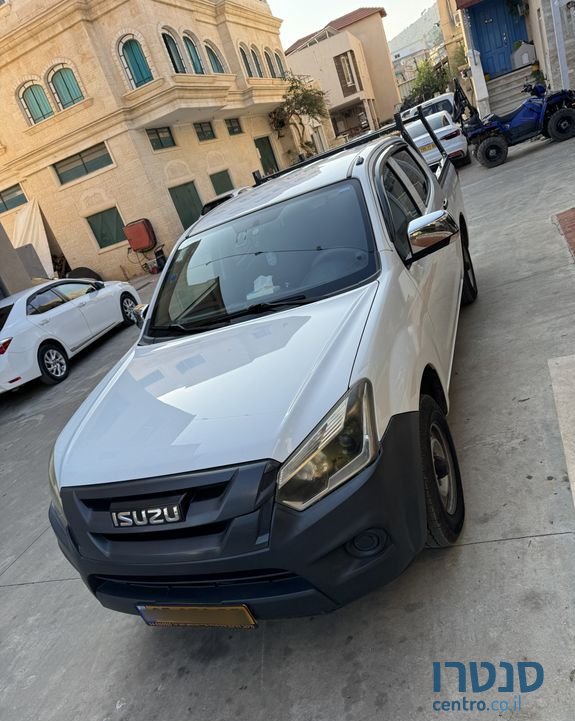 2017' Isuzu 2X4 D-Max איסוזו photo #4