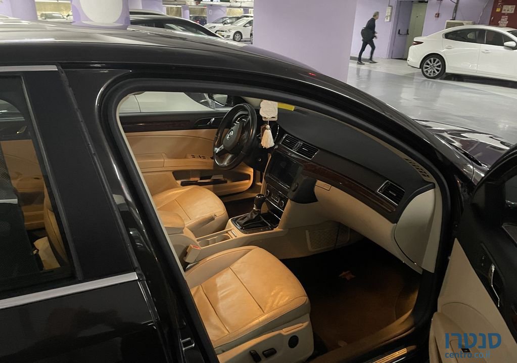 2015' Skoda Superb סקודה סופרב photo #4