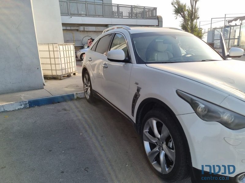 2010' Infiniti Fx50 אינפיניטי photo #1