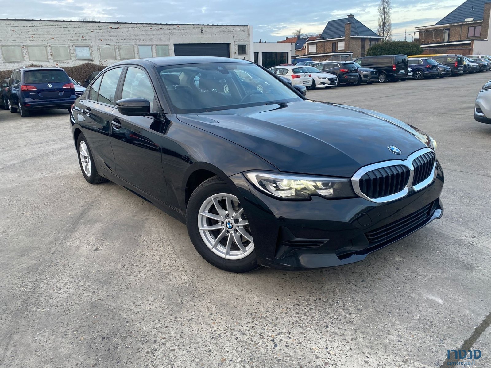 2019' BMW 318 d photo #7