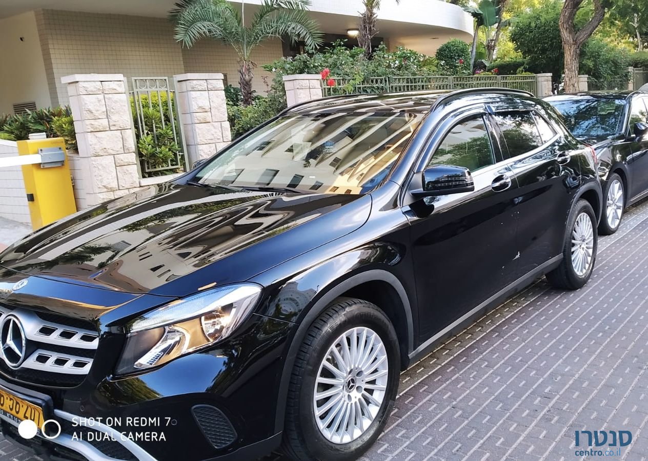 2020' Mercedes-Benz Gla מרצדס photo #5