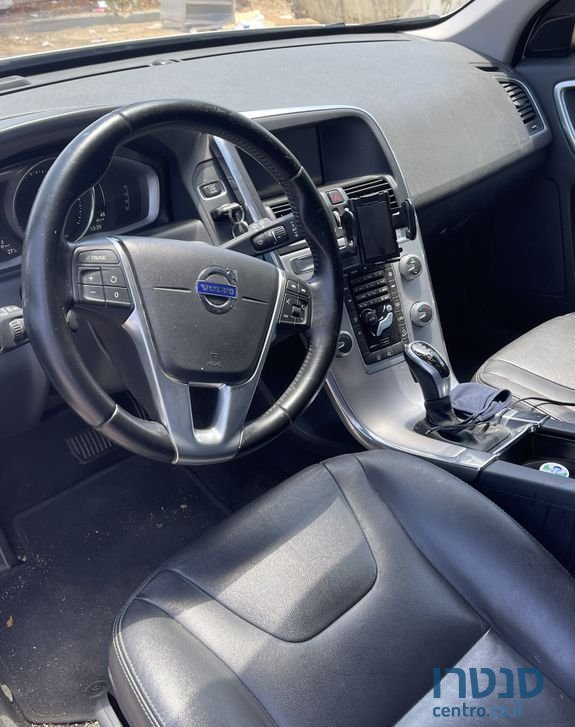 2017' Volvo XC60 וולוו photo #3