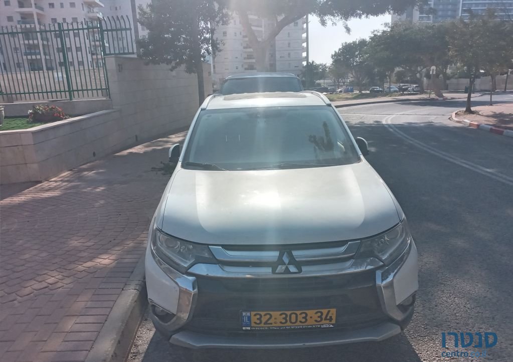 2015' Mitsubishi Outlander מיצובישי אאוטלנדר photo #1