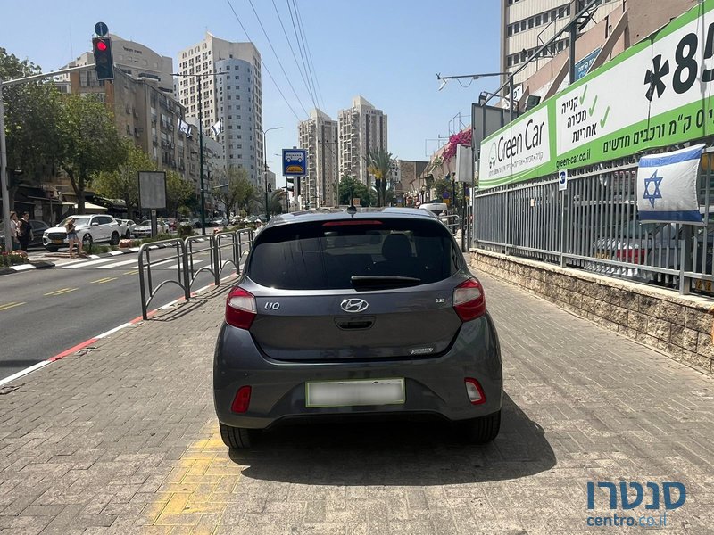 2020' Hyundai i10 photo #5