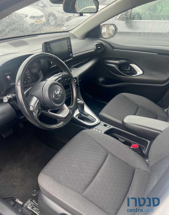 2021' Toyota Yaris טויוטה יאריס photo #5
