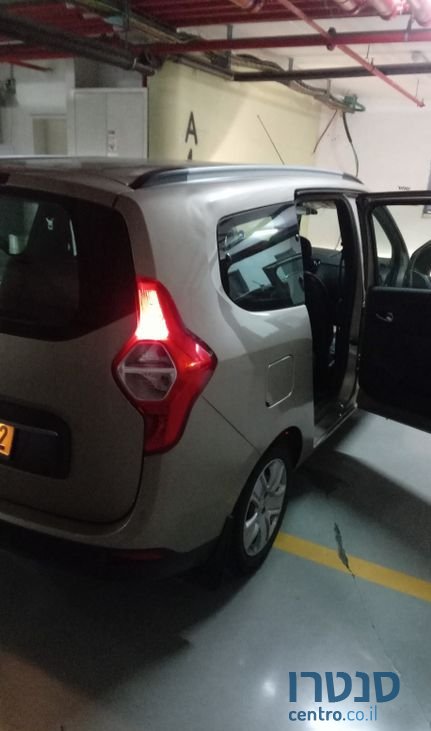 2020' Dacia Lodgy דאצ'יה לודג'י photo #5