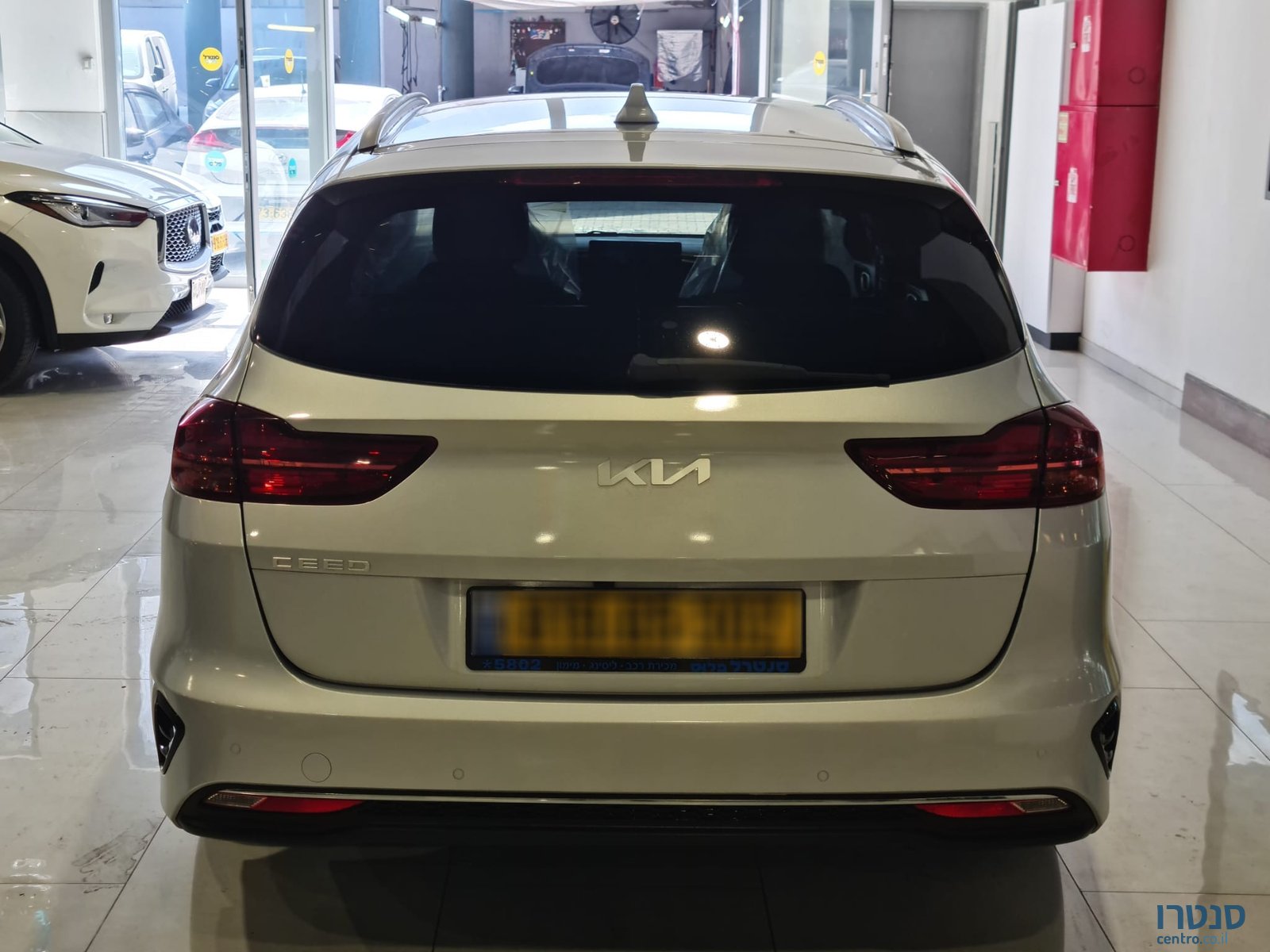 2022' Kia Ceed SW photo #4