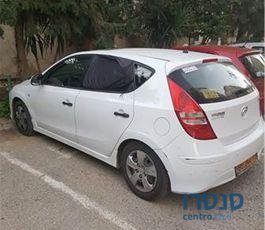 2010' Hyundai I30 Inspire 1600 photo #2