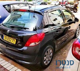 2009' Peugeot 207 207 פיג'ו photo #1