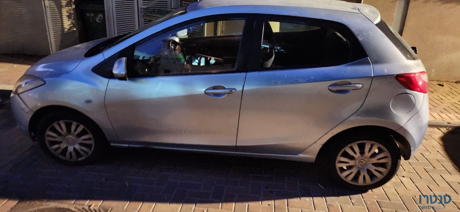 2010' Mazda 2 מאזדה photo #1