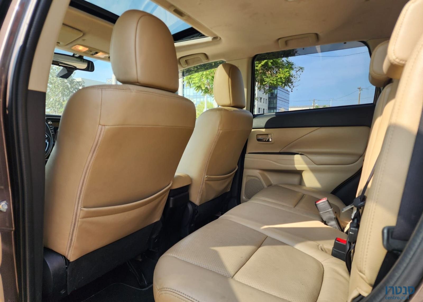 2015' Mitsubishi Outlander מיצובישי אאוטלנדר photo #2