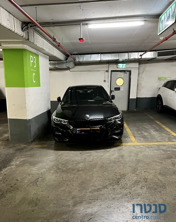 2021' BMW 3 Series ב.מ.וו סדרה 3 photo #1