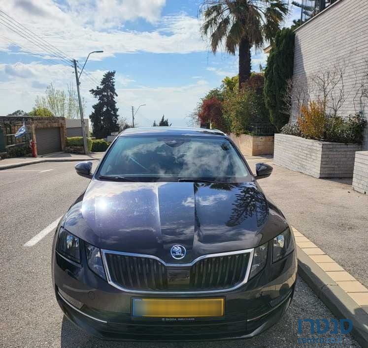 2017' Skoda Octavia סקודה אוקטביה photo #3