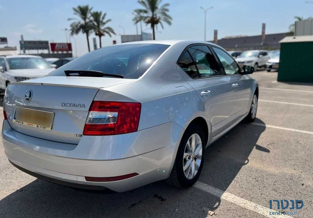 2019' Skoda Octavia סקודה אוקטביה photo #4