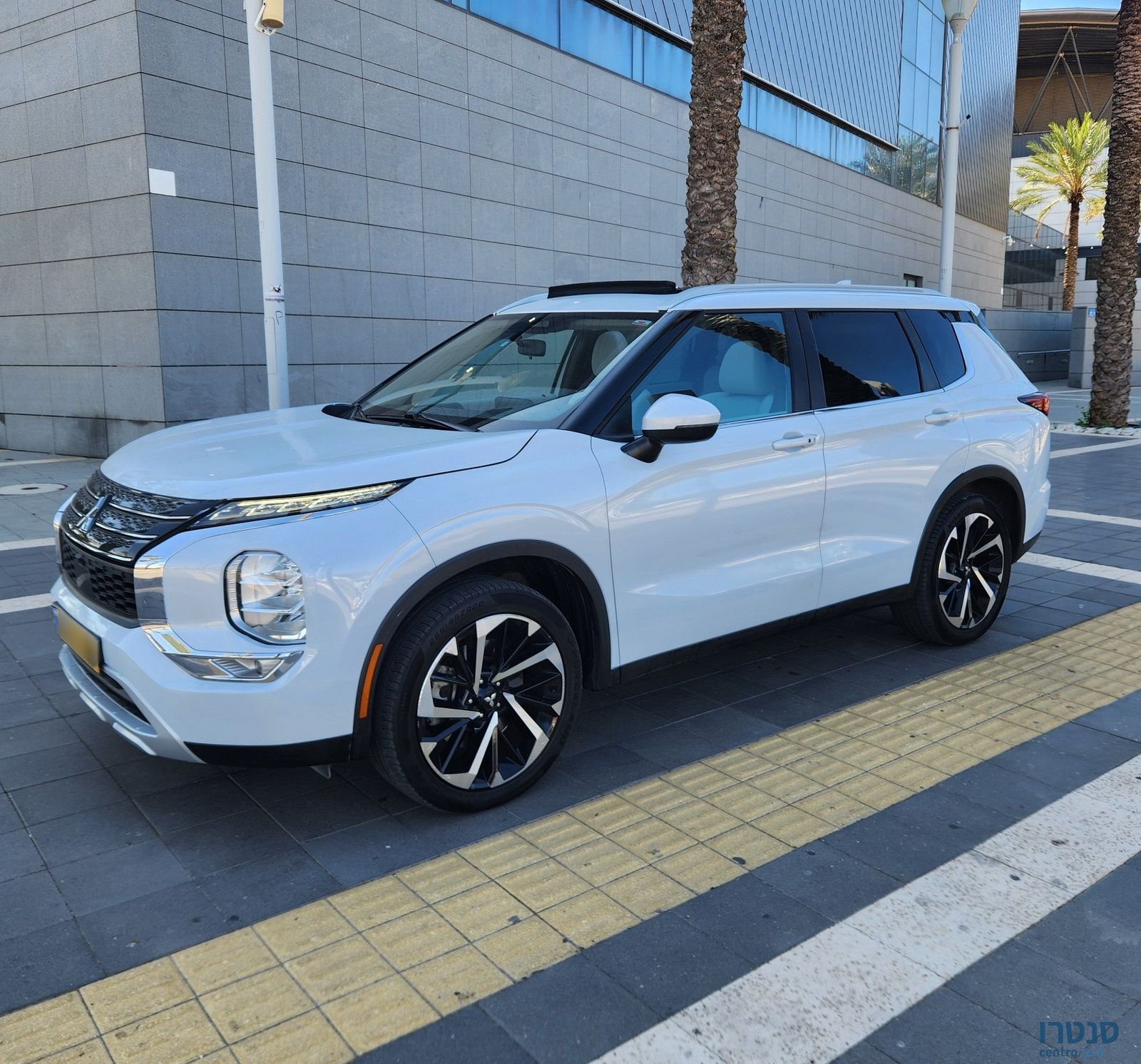 2022' Mitsubishi Outlander מיצובישי אאוטלנדר photo #6