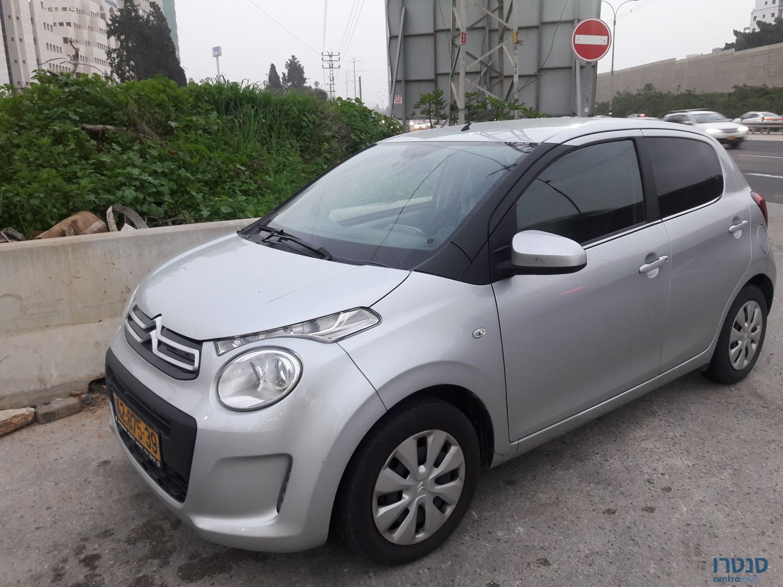 2016' Citroen C1 photo #1