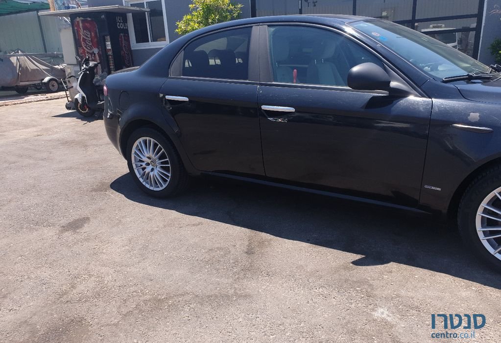 2009' Alfa Romeo 159 אלפא רומיאו photo #2