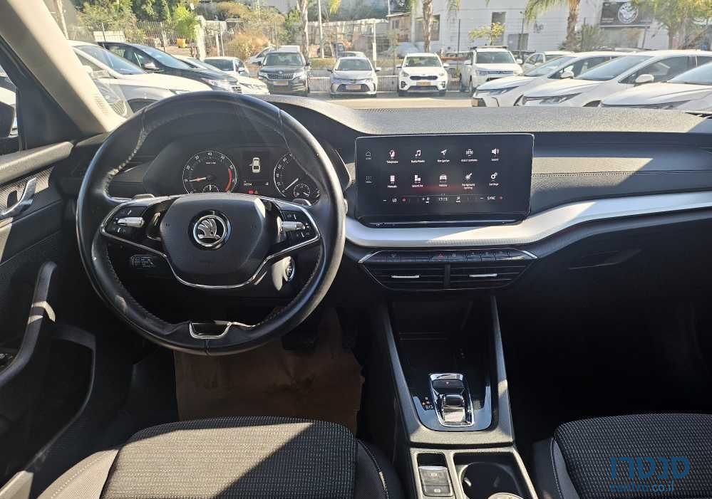2021' Skoda Octavia סקודה אוקטביה photo #3