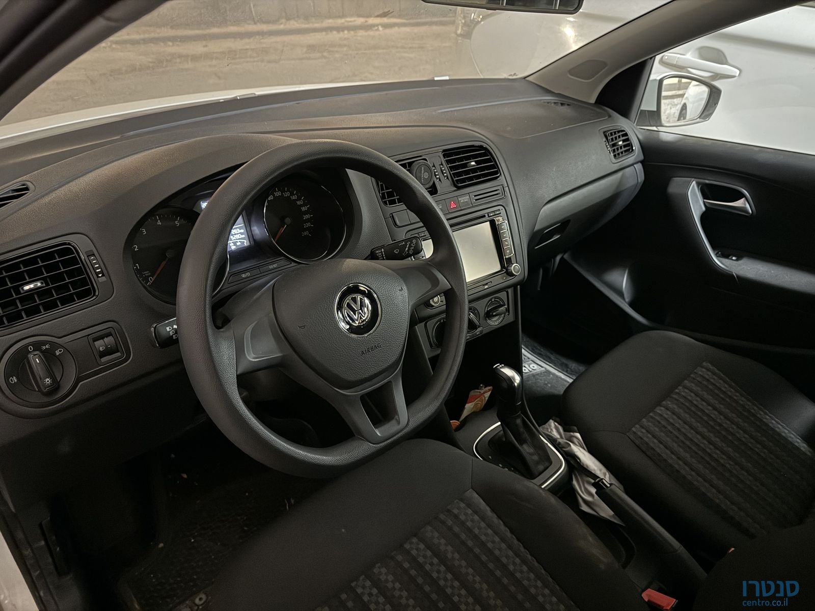 2014' Volkswagen Polo פולקסווגן פולו photo #1