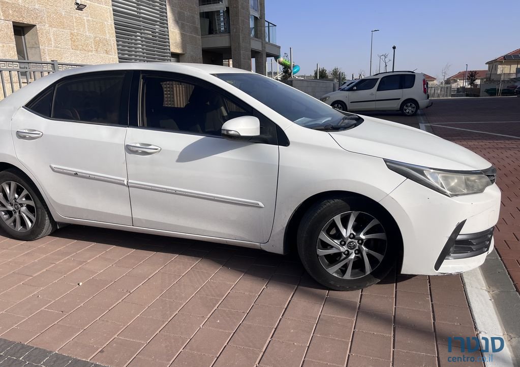2016' Toyota Corolla טויוטה קורולה photo #6